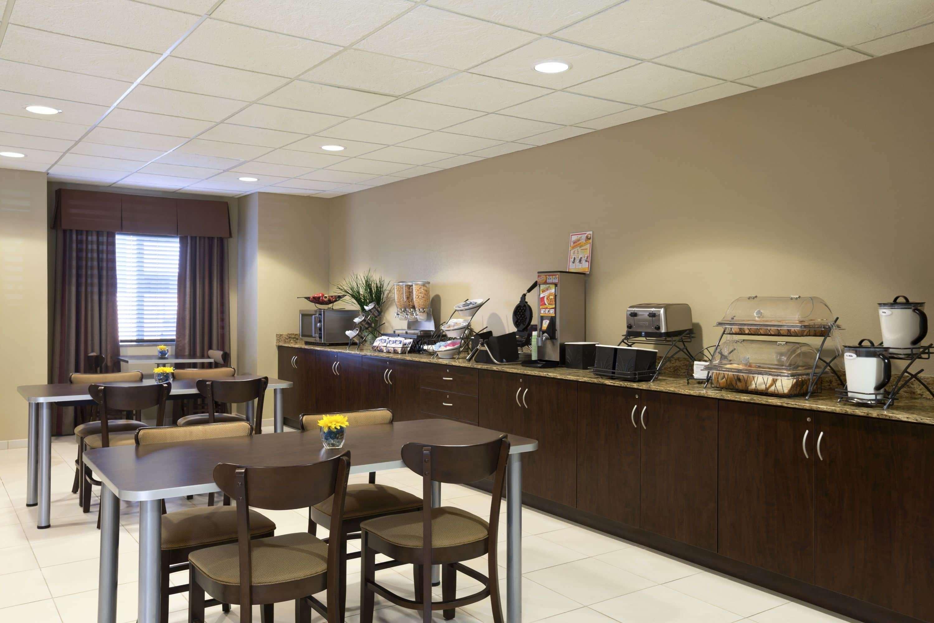 Microtel Inn & Suites By Wyndham Odessa Tx Buitenkant foto