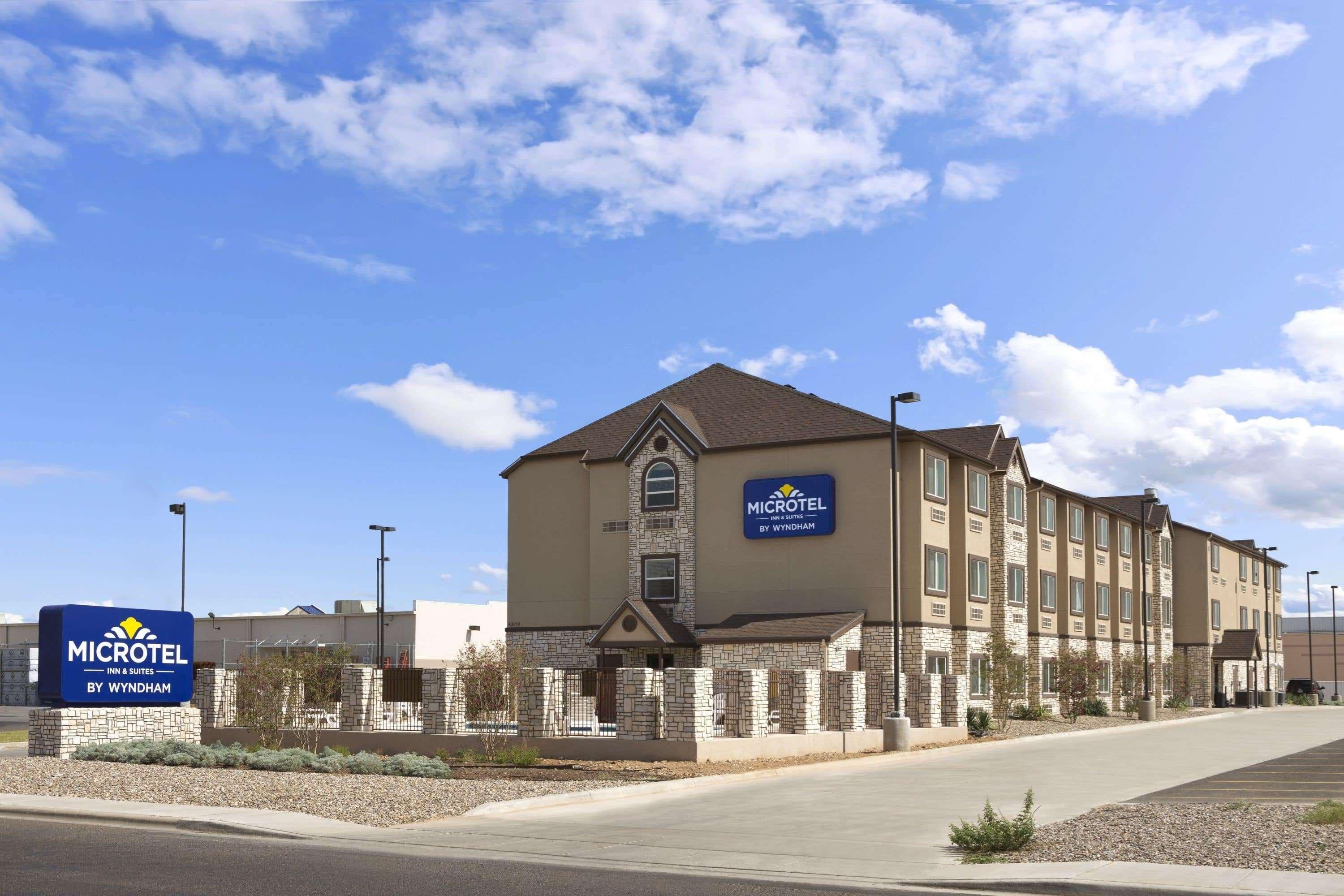 Microtel Inn & Suites By Wyndham Odessa Tx Buitenkant foto