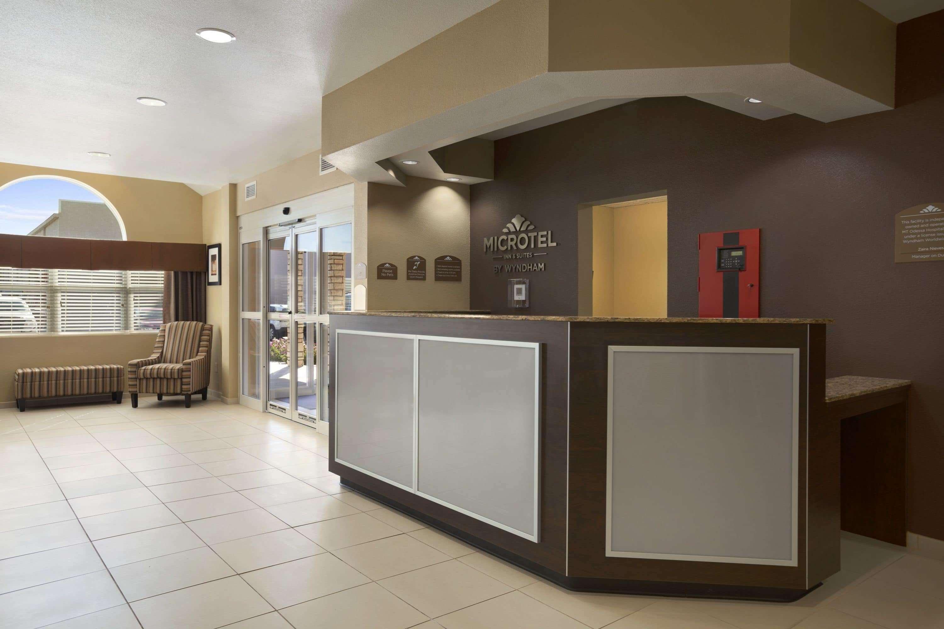 Microtel Inn & Suites By Wyndham Odessa Tx Buitenkant foto