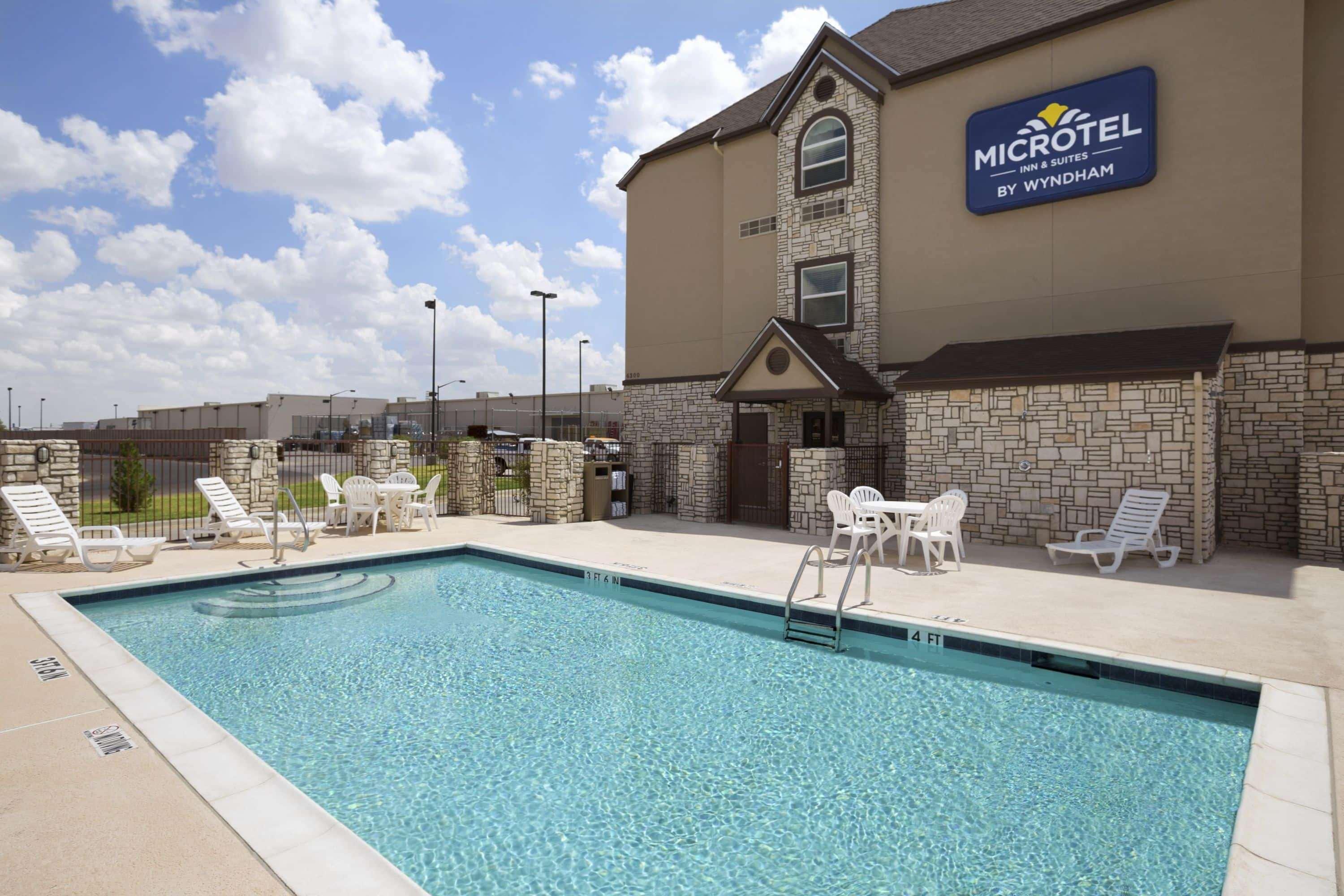 Microtel Inn & Suites By Wyndham Odessa Tx Buitenkant foto